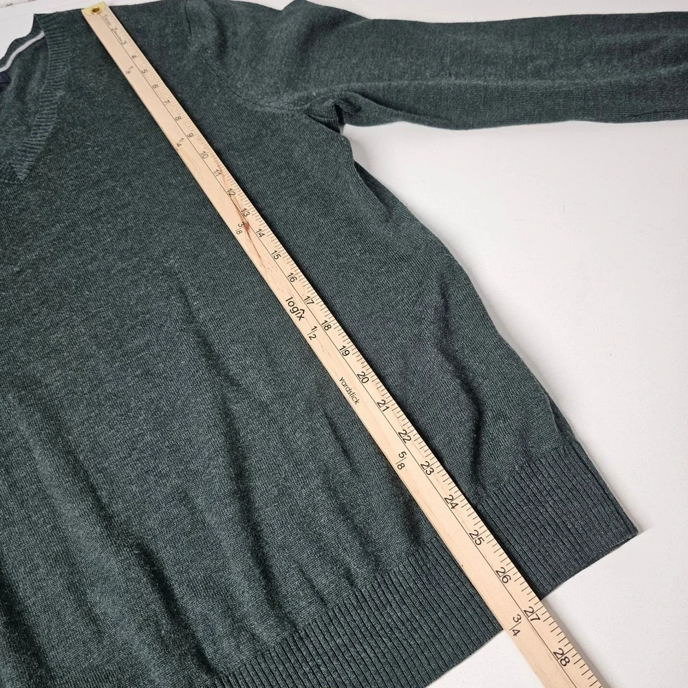 Banana Republic Extra Fine Merino Wool V-Neck Sweater Mens L Pullover Knit Green